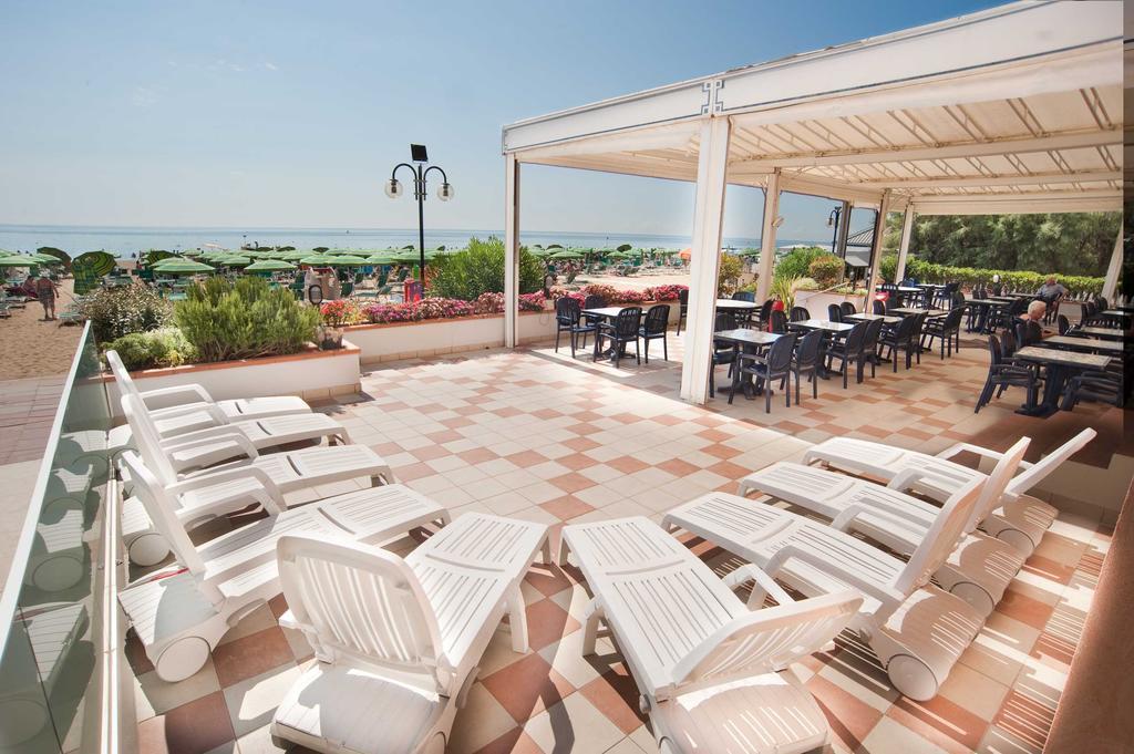 Corallo Hotel 3*